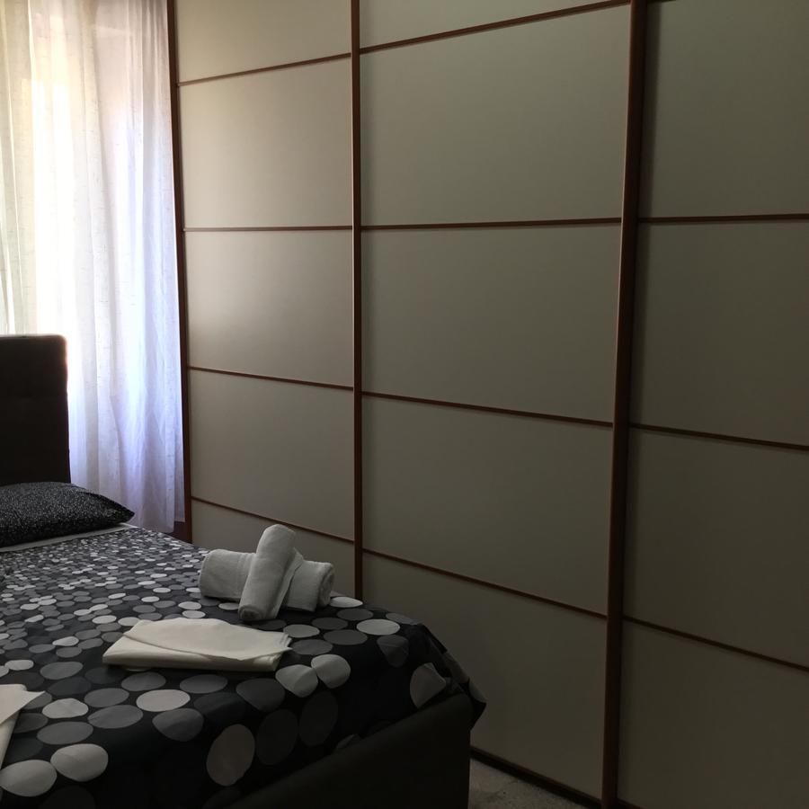 B&B Italia Napoli Exteriör bild